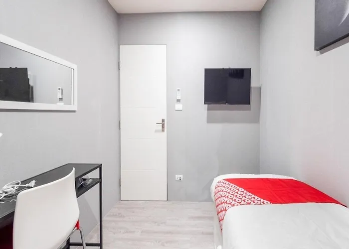 Bossa House & Cafe Hotel 2*