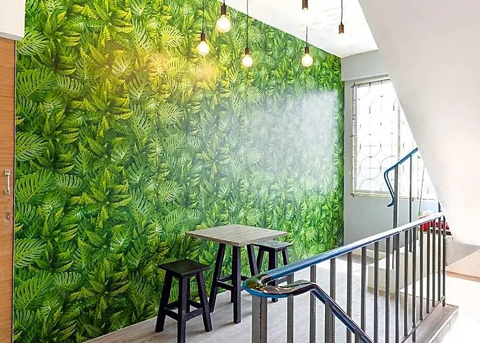 Bossa House & Cafe 2*